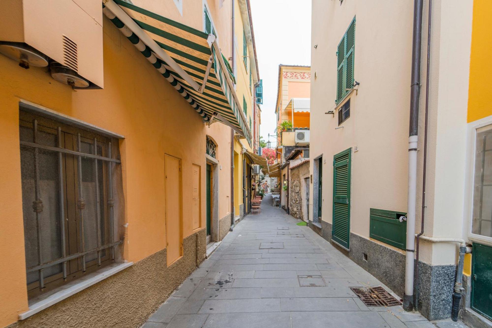 188B - Casa Di Nina Moneglia Con Terrazza - 2Min Dal Mare Apartment Bagian luar foto