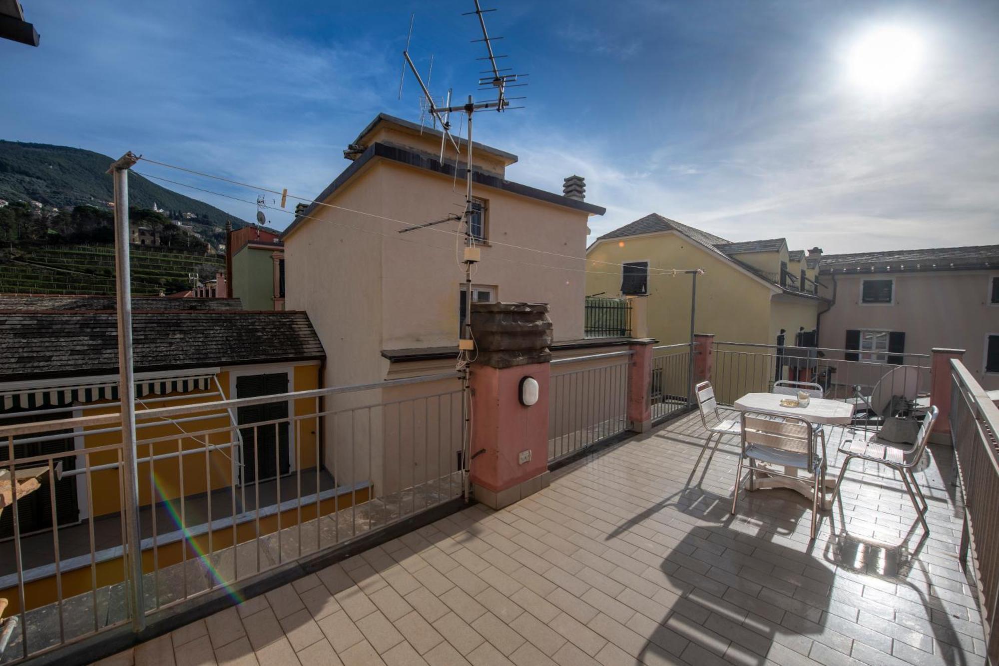 188B - Casa Di Nina Moneglia Con Terrazza - 2Min Dal Mare Apartment Bagian luar foto